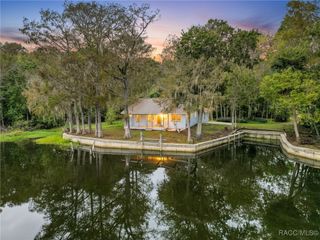 11580 E Squire Court, Inverness, FL 34450