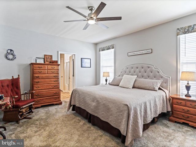 1241 N FAIRFAX BLVD, Ranson, WV 25438