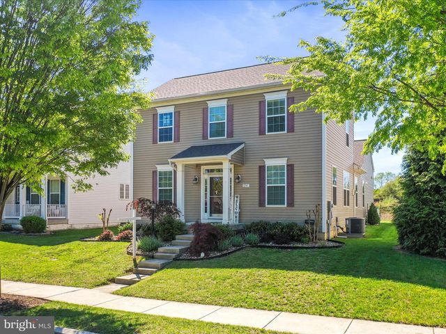 1241 N FAIRFAX BLVD, Ranson, WV 25438