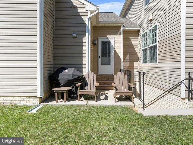 1241 N FAIRFAX BLVD, Ranson, WV 25438