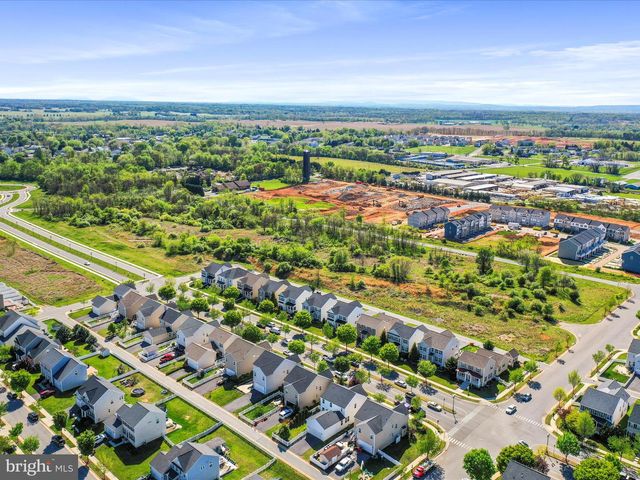 1241 N FAIRFAX BLVD, Ranson, WV 25438