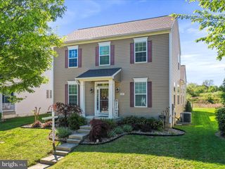 1241 N FAIRFAX BLVD, Ranson, WV 25438