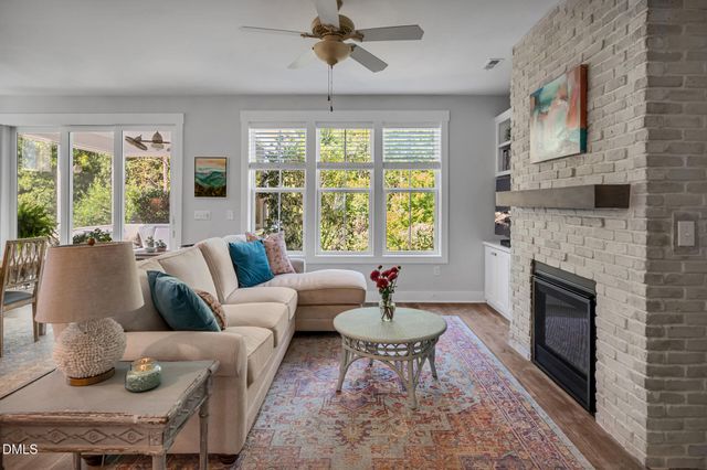 63 N Rosebank Drive, Chapel Hill, NC 27516