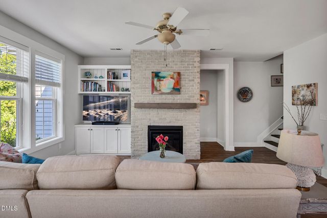 63 N Rosebank Drive, Chapel Hill, NC 27516