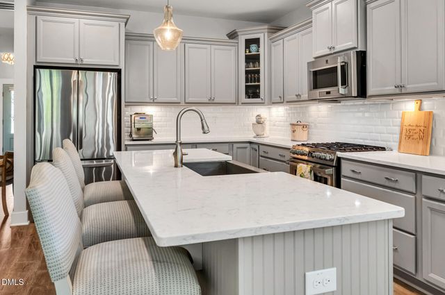 63 N Rosebank Drive, Chapel Hill, NC 27516
