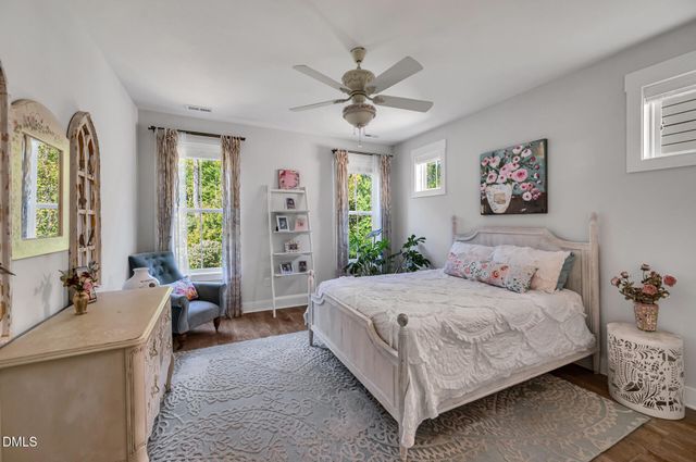 63 N Rosebank Drive, Chapel Hill, NC 27516