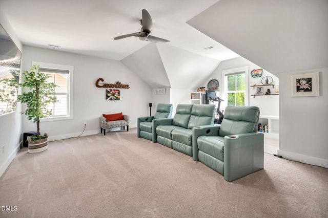 63 N Rosebank Drive, Chapel Hill, NC 27516