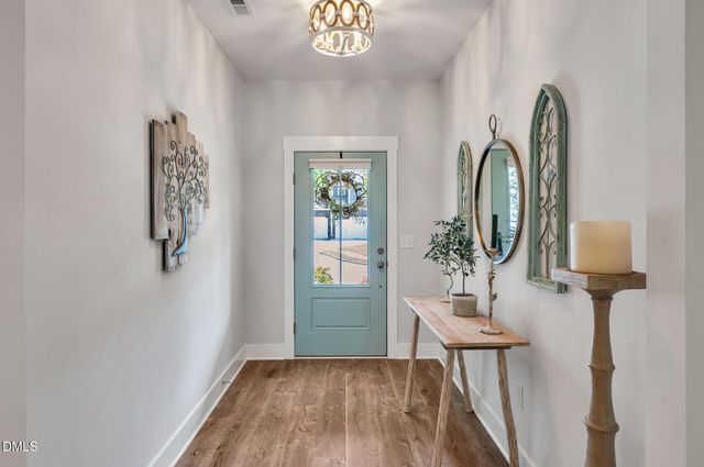 63 N Rosebank Drive, Chapel Hill, NC 27516