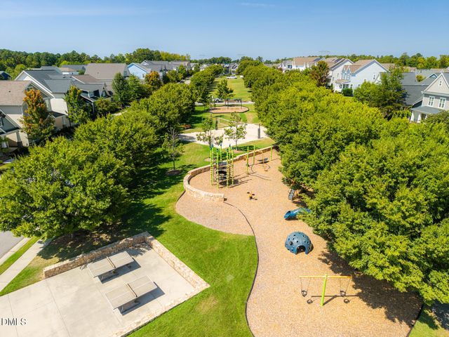 63 N Rosebank Drive, Chapel Hill, NC 27516