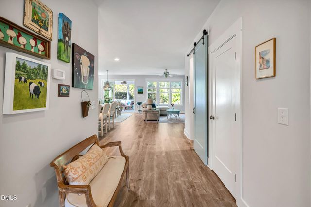 63 N Rosebank Drive, Chapel Hill, NC 27516