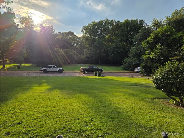 2481 E Cloverdale Park, Montgomery, AL 36106