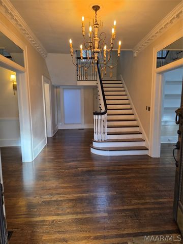 2481 E Cloverdale Park, Montgomery, AL 36106