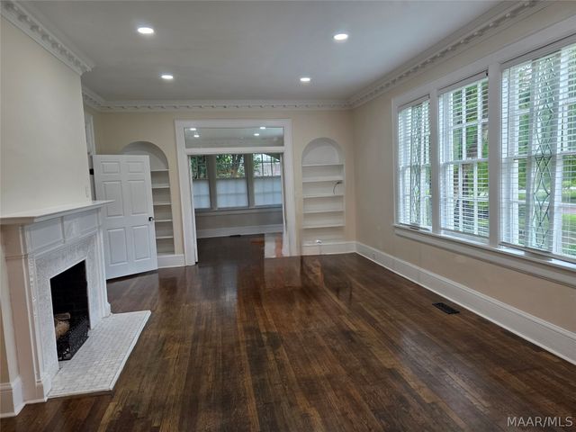 2481 E Cloverdale Park, Montgomery, AL 36106