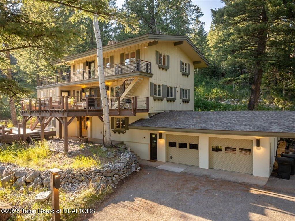 3705 W MCCOLLISTER Drive, Teton Village, WY 83025 photo 27