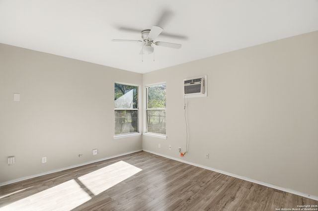 146 Hillsdale, San Antonio, TX 78227