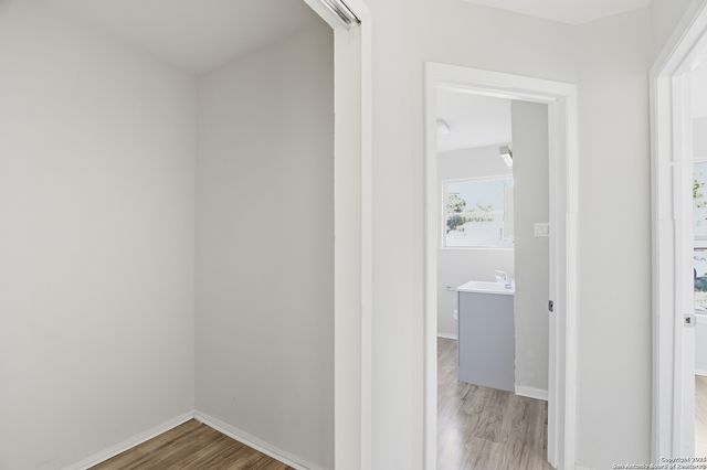 146 Hillsdale, San Antonio, TX 78227