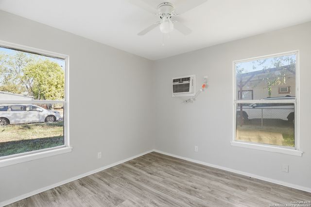 146 Hillsdale, San Antonio, TX 78227