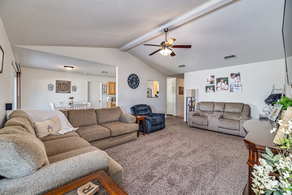 Image 10 of property listing at 1230 Elmo Lane, San Angelo, TX 76905