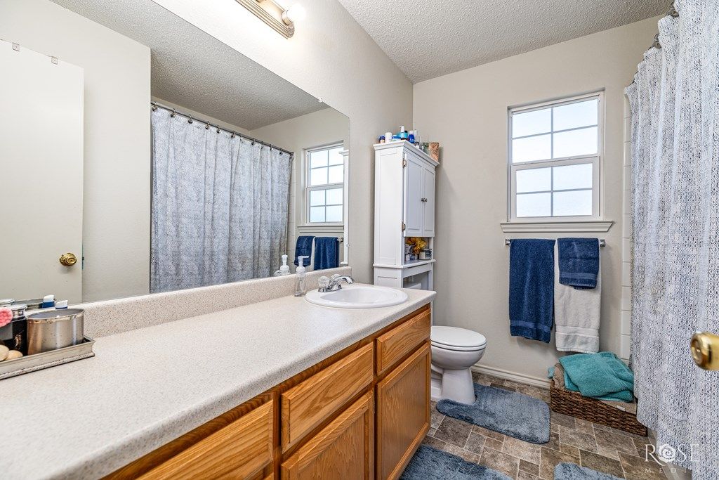 Image 17 of property listing at 1230 Elmo Lane, San Angelo, TX 76905