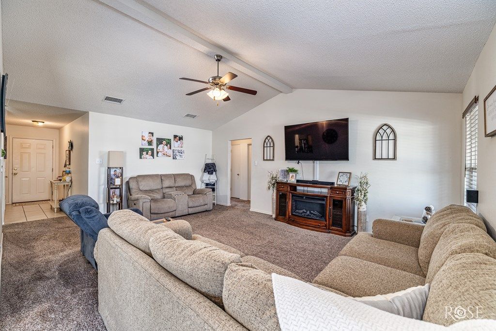 Image 9 of property listing at 1230 Elmo Lane, San Angelo, TX 76905