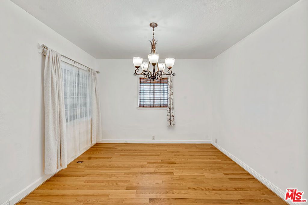 1215 W 59th Street, Los Angeles, CA 90044 — photo 3