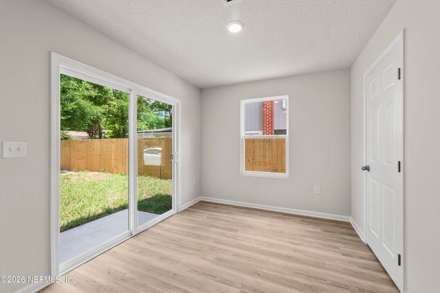 5704 BENEDICT Road, Jacksonville, FL 32209