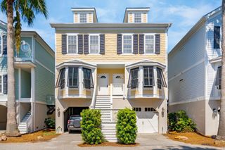 116 W 2nd Street, Folly Beach, SC 29439
