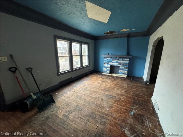 19559 Pelkey Street, Detroit, MI 48205