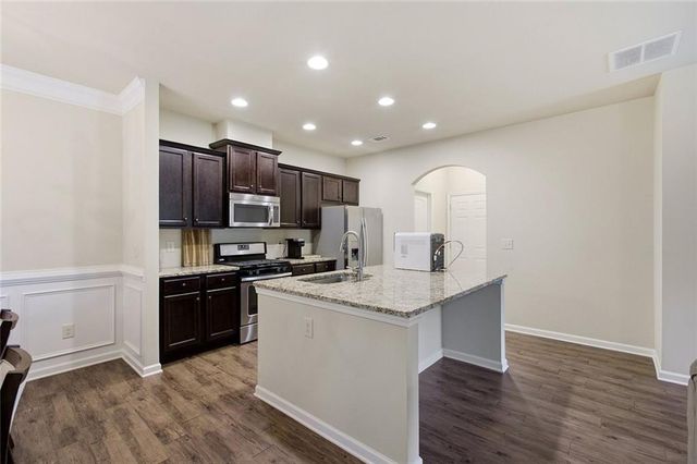 2536 Morgan Chase Drive, Buford, GA 30519