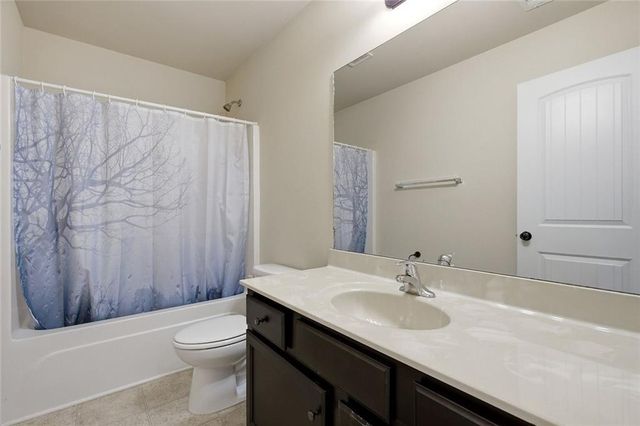 2536 Morgan Chase Drive, Buford, GA 30519