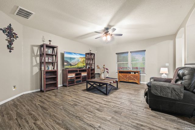 8923 Rainbow Creek, San Antonio, TX 78245