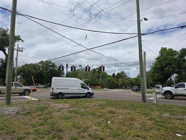 904 26TH AVENUE E, Bradenton, FL 34208