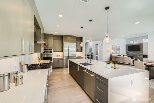 7014 125th Lane NE, Kirkland, WA 98033