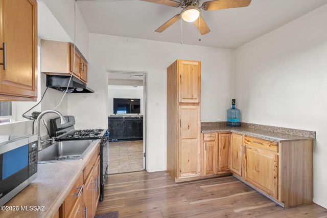 131 W 29th Street, Tucson, AZ 85713
