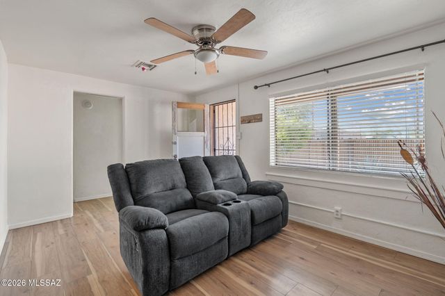 131 W 29th Street, Tucson, AZ 85713