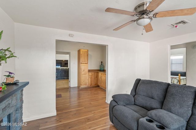 131 W 29th Street, Tucson, AZ 85713