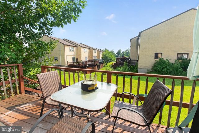 2506 WALNUT RIDGE ESTS, Pottstown, PA 19464