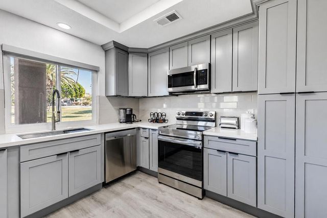 28631 E Portales Drive, Cathedral City, CA 92234