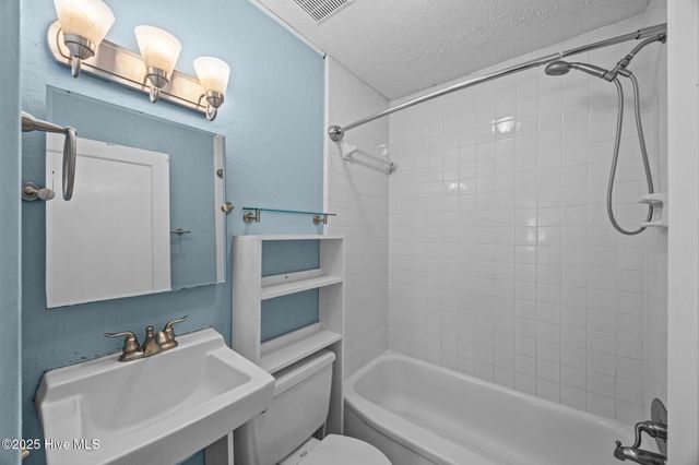 1722 Spencer Avenue, New Bern, NC 28560