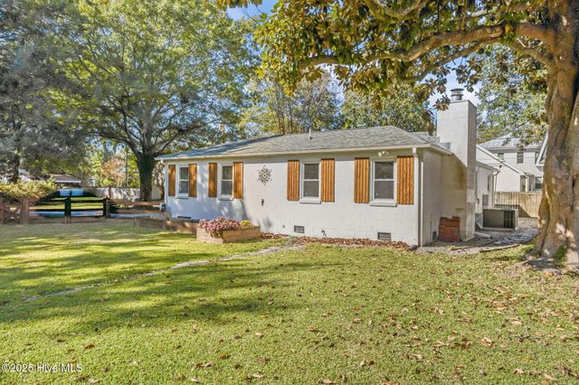 1722 Spencer Avenue, New Bern, NC 28560