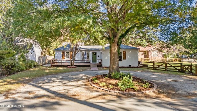 1722 Spencer Avenue, New Bern, NC 28560