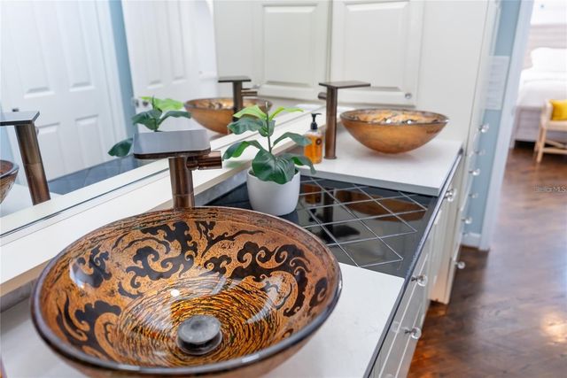 861 NECTAR ROAD, Venice, FL 34293