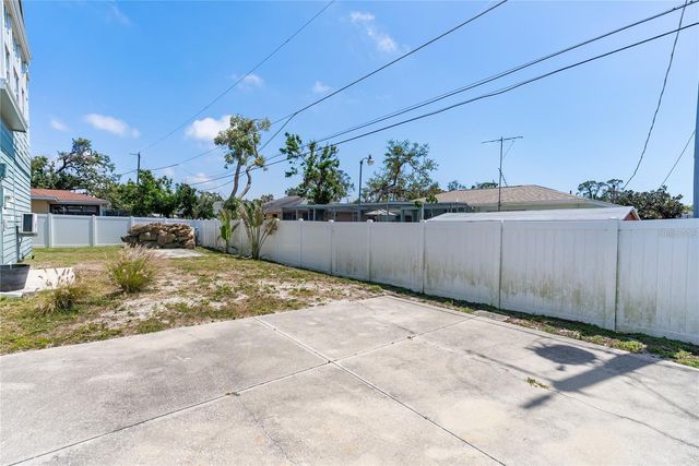 861 NECTAR ROAD, Venice, FL 34293