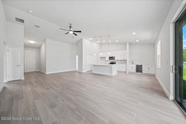 407 Cellini Avenue NE, Palm Bay, FL 32907