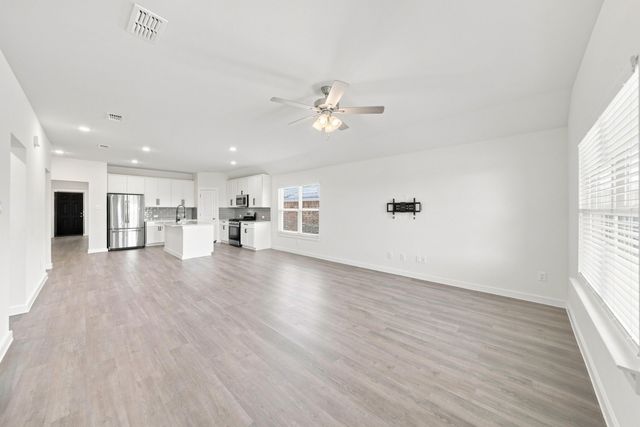 702 Woodford Way, Mckinney, TX 75069