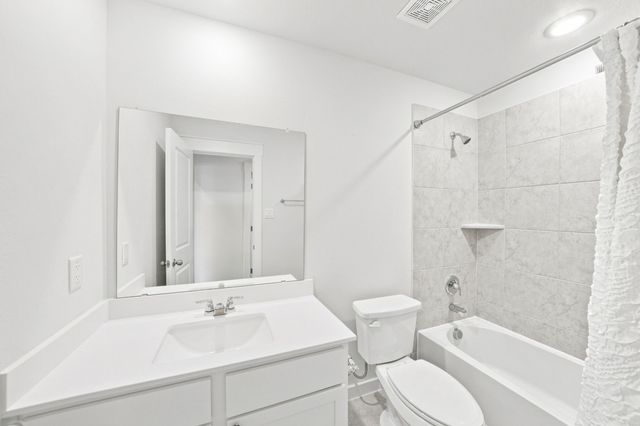 702 Woodford Way, Mckinney, TX 75069