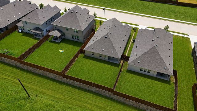 702 Woodford Way, Mckinney, TX 75069