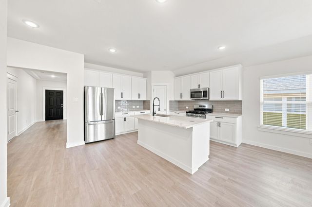 702 Woodford Way, Mckinney, TX 75069