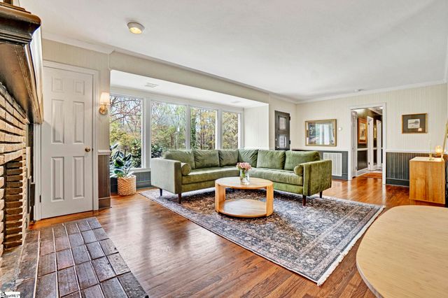 210 Chick Springs Road, Greenville, SC 29609