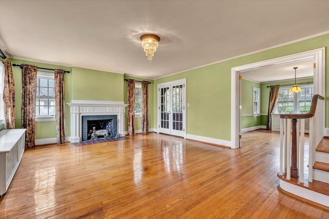 2610 Longview AVE, Roanoke, VA 24014